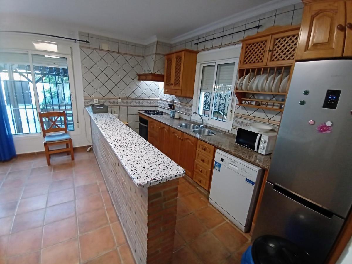 Casa Familiar 150 Metros De La Playa El Palmar