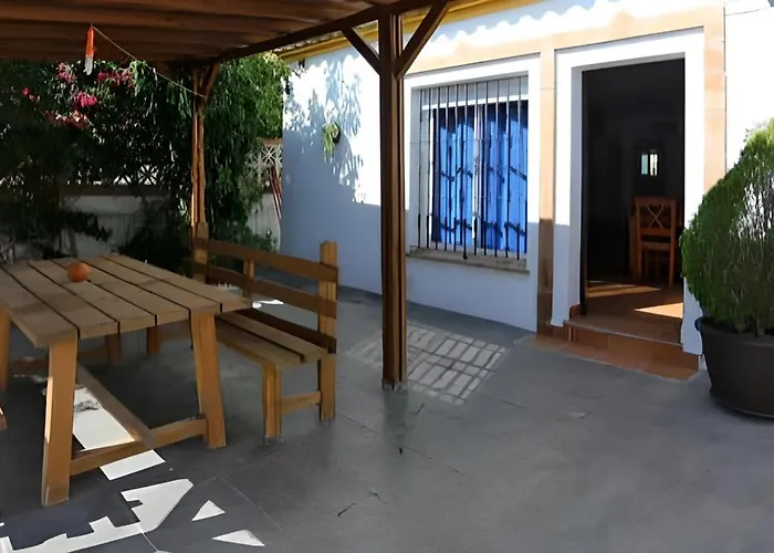 Casa Familiar 150 Metros De La Playa El Palmar